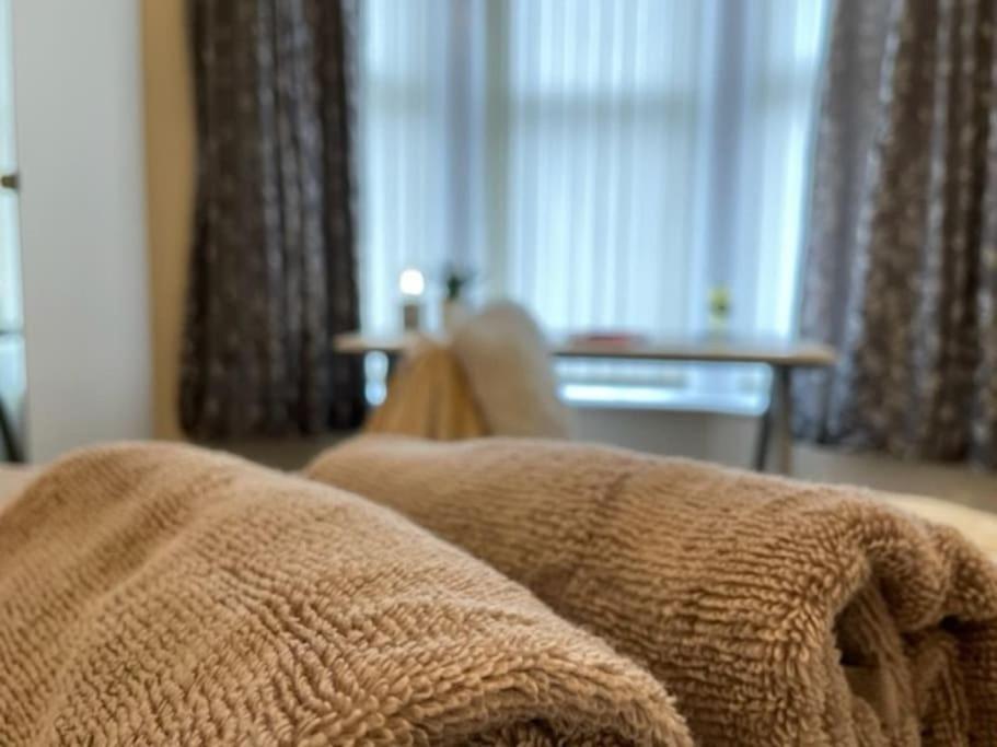 5 Bedroom, Sleeps 9 - Base To Explore Liverpool And Beyond Luaran gambar