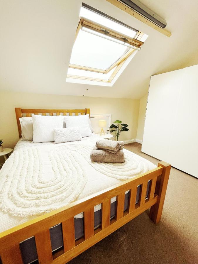 5 Bedroom, Sleeps 9 - Base To Explore Liverpool And Beyond Luaran gambar