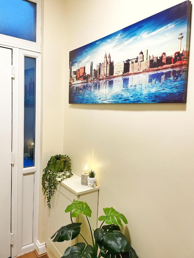 5 Bedroom, Sleeps 9 - Base To Explore Liverpool And Beyond Luaran gambar